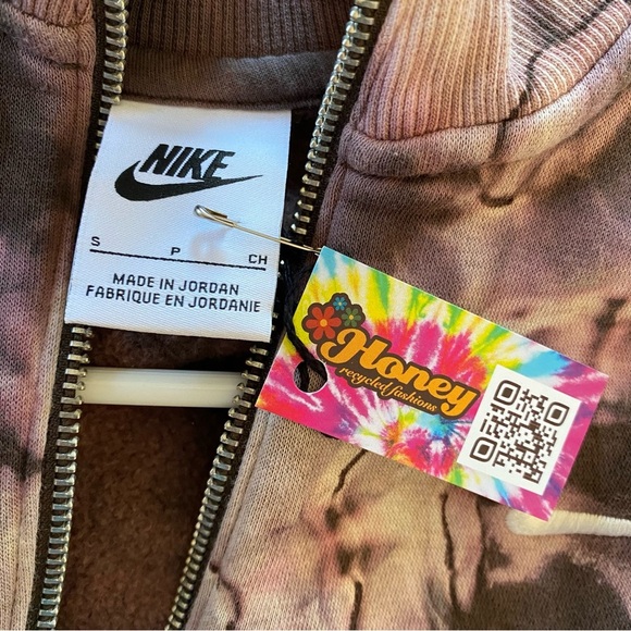 Nike Tie Dye Sweatshirt Crop Womens Size Small XS Pullover Custom Upcycled Multi - Picture 9 of 14